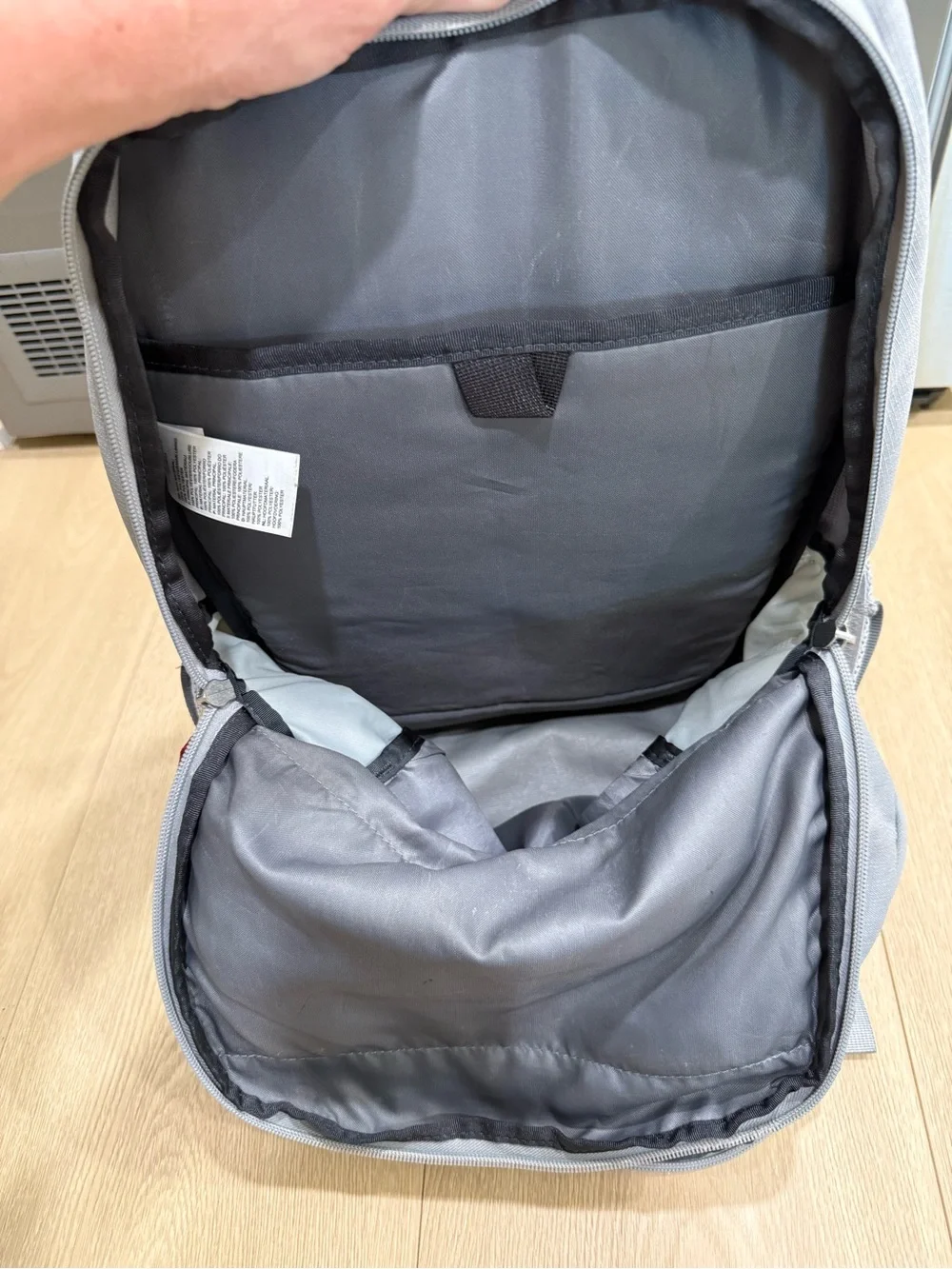 The North Face Jester Backpack Gray Pink FlexVent Hiking School Laptop Bag